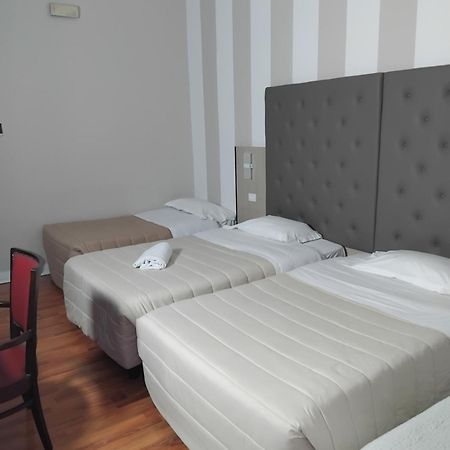 Hotel Sant'Elia Мессина Экстерьер фото