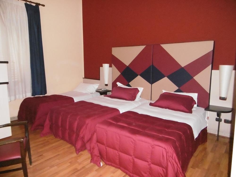 Hotel Sant'Elia Мессина Экстерьер фото