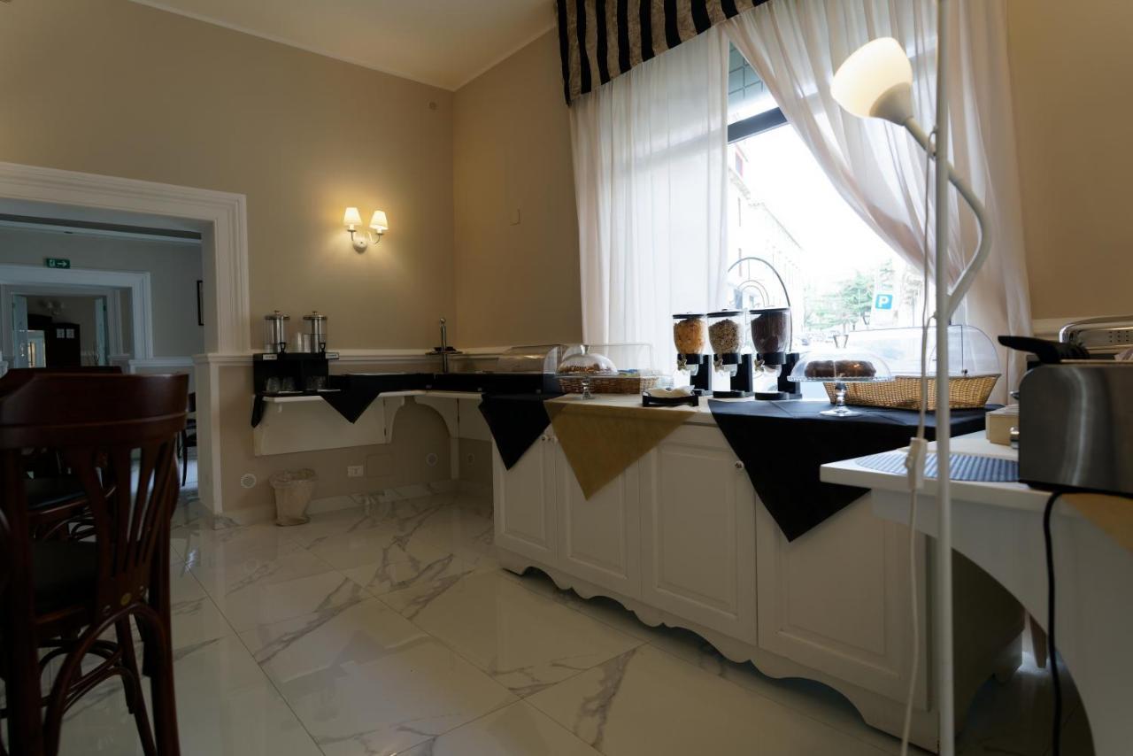 Hotel Sant'Elia Мессина Экстерьер фото